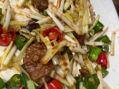 韭黄炒牛柳-老磨油饼(高陵店)