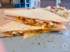 鸡肉三明治-茶米烧腊茶餐厅(石龙店)