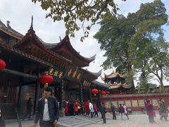 -峨眉山报国寺