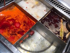-海底捞火锅鲜切牛肉主题店(长寿路店)
