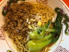 -拉面莊夢語＆中华料理八椿