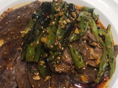 -鑫巴蜀小镇 · 水煮鱼专研店(玉桥店)