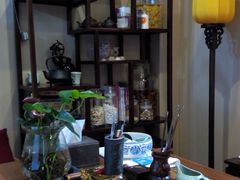 -莱蔻·圣灸堂·推拿艾灸(天山店)