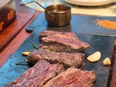 岩烤澳洲胸腹牛扒-一沙一城·岩烤牛扒(深圳首店)