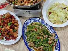 -江城燕子大排档(江汉路步行街店)