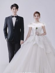 -雪中彩影婚纱摄影·微光艺术中心