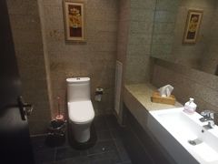 -华年酒店餐厅(客房部)