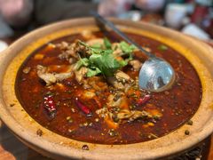 肥肠牛蛙砂锅-马头巷·食景园(苏州总店)