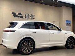 -理想汽车(世纪汇店)