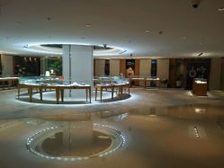 -北京七彩云南翡翠珠宝旗舰店(月坛店)