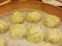 絲瓜蝦仁小籠包-鼎泰丰(南西店)