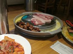 -紫霞门韩国料理烤肉(深南东路店)
