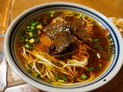 -矮子粉店1985·长沙米粉(湘春路店)