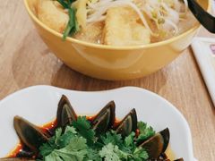 -谭仔米线(皇庭广场店)