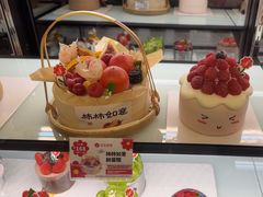 -花花卷卷·鲜食蛋糕(泉屋店)