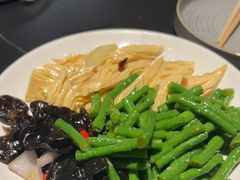 -辣尚瘾·烤鱼·新川菜(交大直营店)