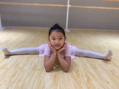 -炫艺舞蹈培训中心(枫尚奥特莱斯店)