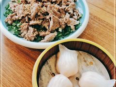 -圣河湾虾饺美食(站前店)
