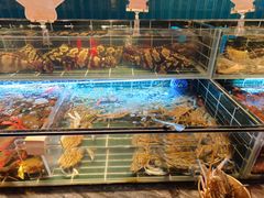 -雍容荟帝王蟹活龙虾展台自助(IFS黑金店)
