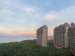 -三亚湾海居铂尔曼度假酒店