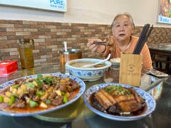 -聚八方土菜馆(余松路店)