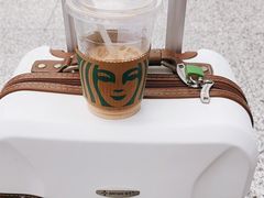 -星巴克(上海虹桥站2A检票口)