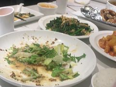 -峨嵋小镇·川菜(勒泰中心店)