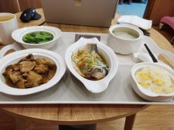 -莲生母婴月子中心(清水河公园店)