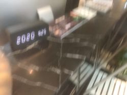 -罗亚帝造型
