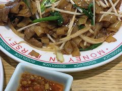 干炒牛河-去茶去餐厅(中央大街店)