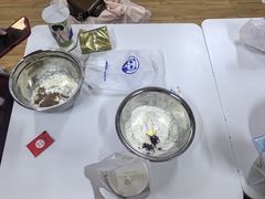 -三只小羊蛋糕DIY烘焙·拼豆·银饰(光谷店)