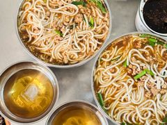 -正宗杨记普洱酸醋米线(总店)