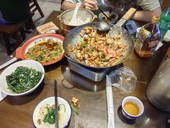 -富正毅三下锅·湘西韵味(天门山索道店)