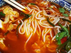 成都砂锅牛肉粉-三生小馆(亭知路店)