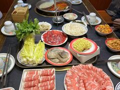 -沸炉重庆老火锅(军事博物馆店)
