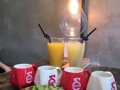 -HIGH FIVE哈福手工汉堡(桂林路店)