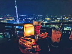 -广州柏悦酒店·悦吧·顶楼露天酒吧
