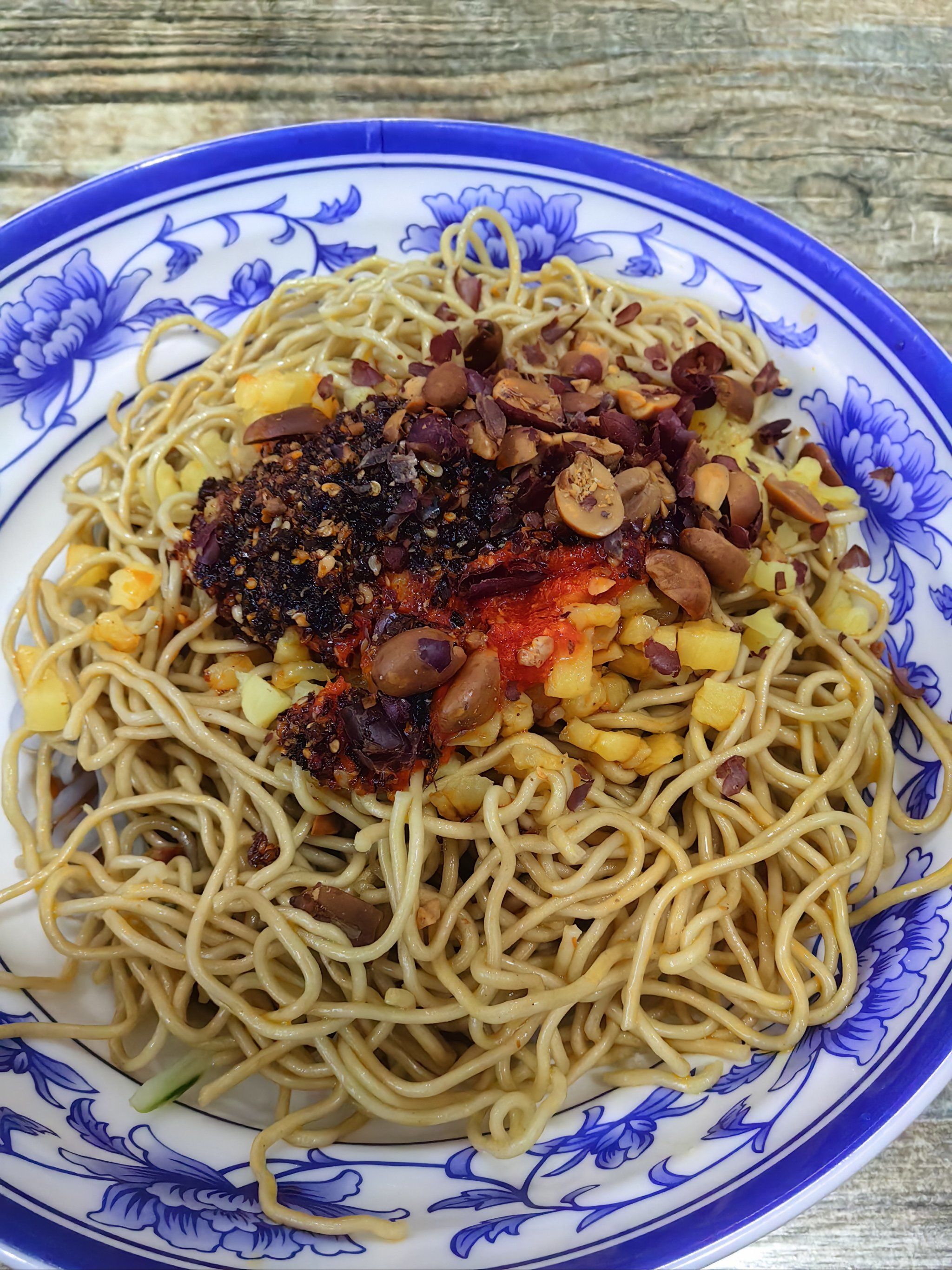 专属夏天的凉粉凉面