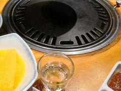 -唯成•韩国炭火烤肉 유성고기