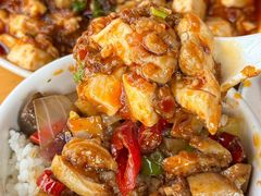 -大众跷脚牛肉馆·非遗传承单位(峨眉山店)