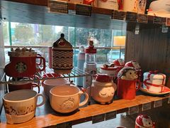 -星巴克(郑州曼哈顿广场店)