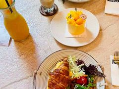 -玲婧胡同·生日蛋糕·餐厅(嘉里城店)