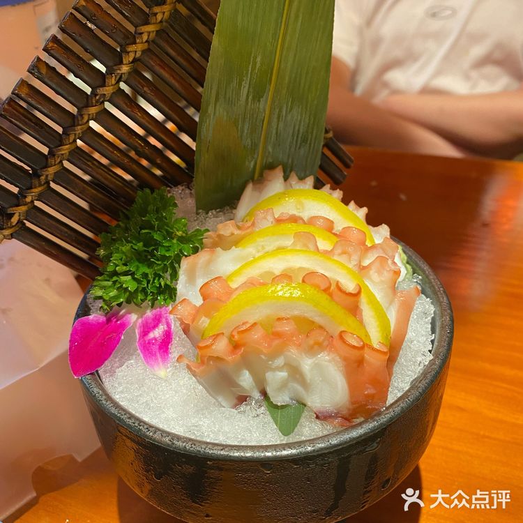 名副其实深夜食堂