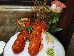 -半岛翡丽海鲜自助餐厅(观风亭店)