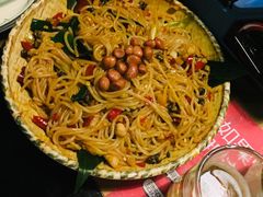 爆炒螺丝粉-老表记广西宵夜螺蛳鸭脚煲(西大店)