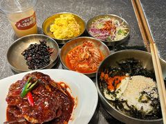 -草家酱蟹炭火烤肉店(珲春南路二店)