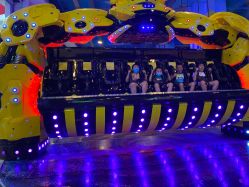 -哆啦爱梦儿童乐园(住邦城市广场店)