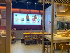 大堂-八二小区抄手(龙湖上城天街店)