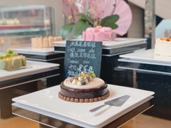 -松山湖凯悦酒店·Café自助餐厅·周末火舞秀表演