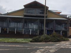 -12 Rocks Beach Bar Cafe